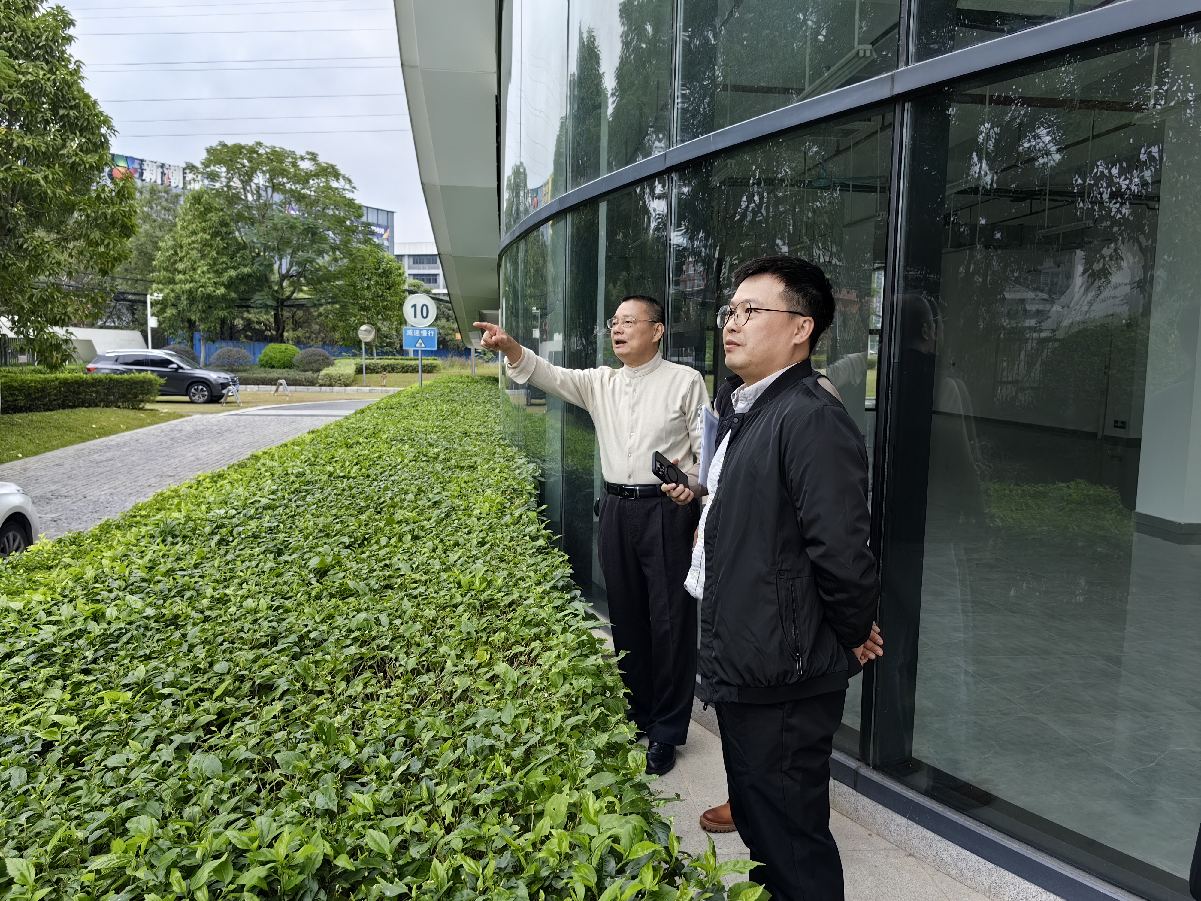 图片 3.png 图片 3.png