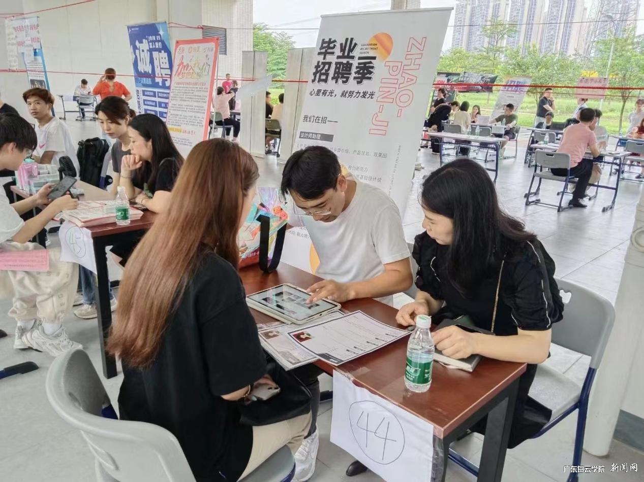 图片 1.png 图片 1.png