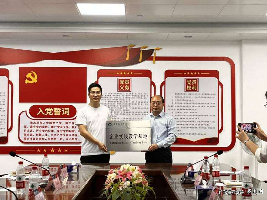 图片 3.png 图片 3.png