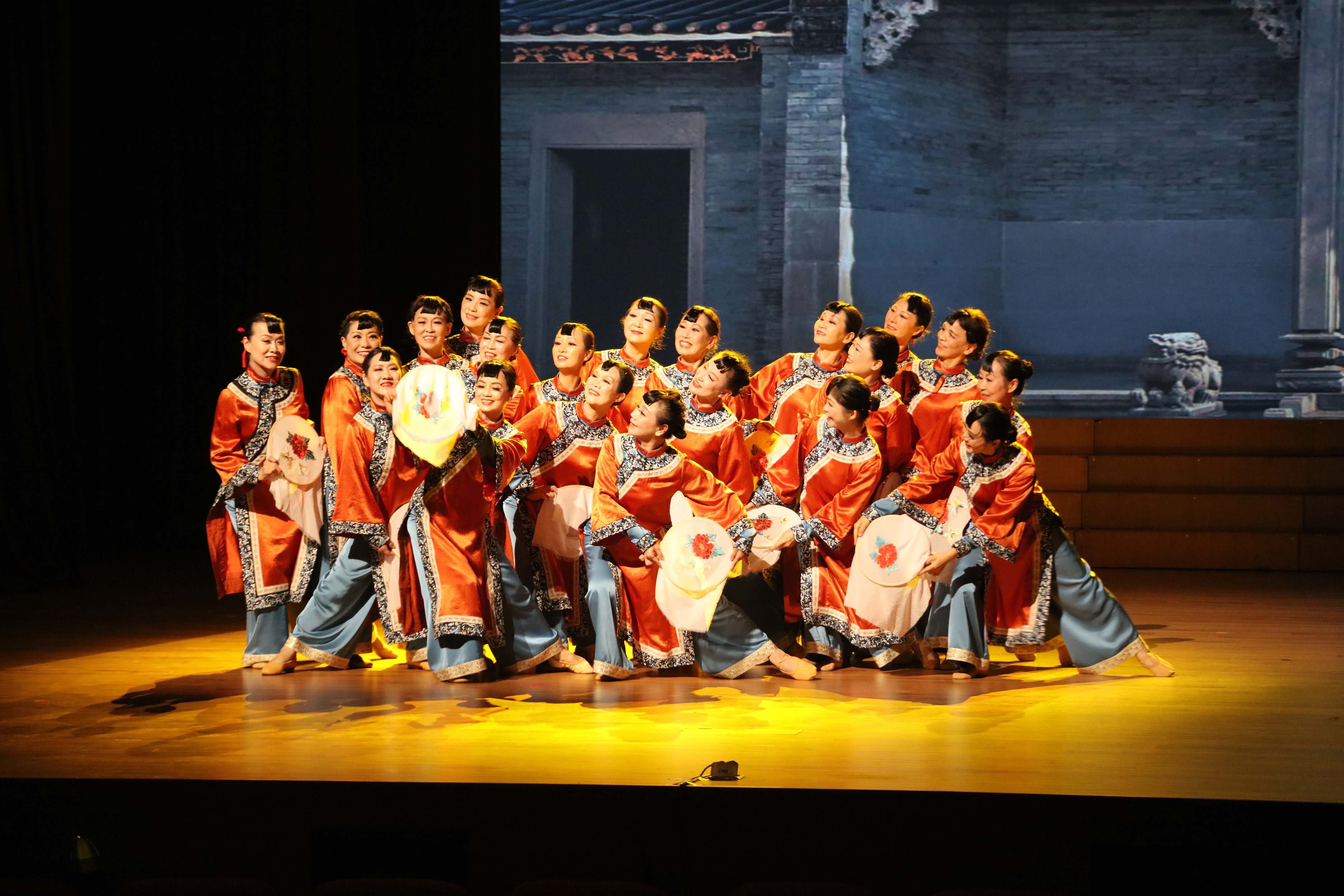 图片2.png 图片2.png