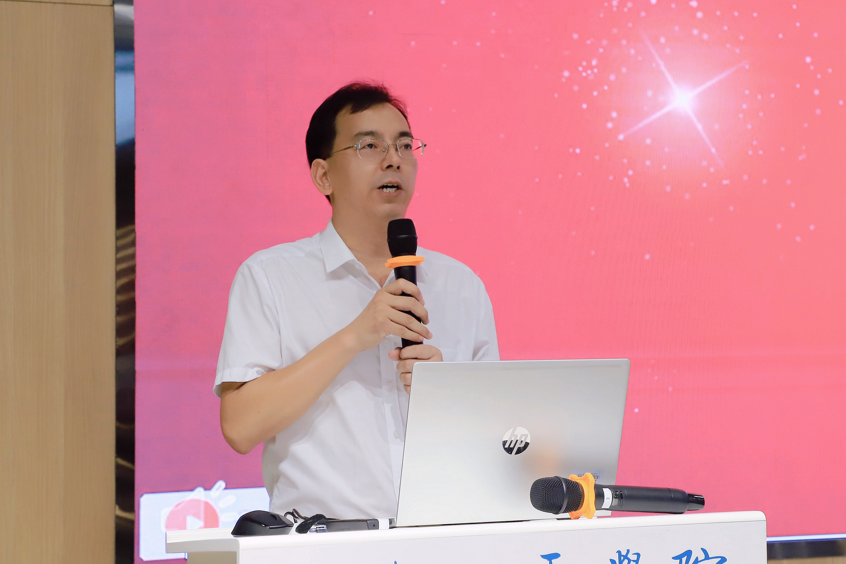 图片 1.png 图片 1.png