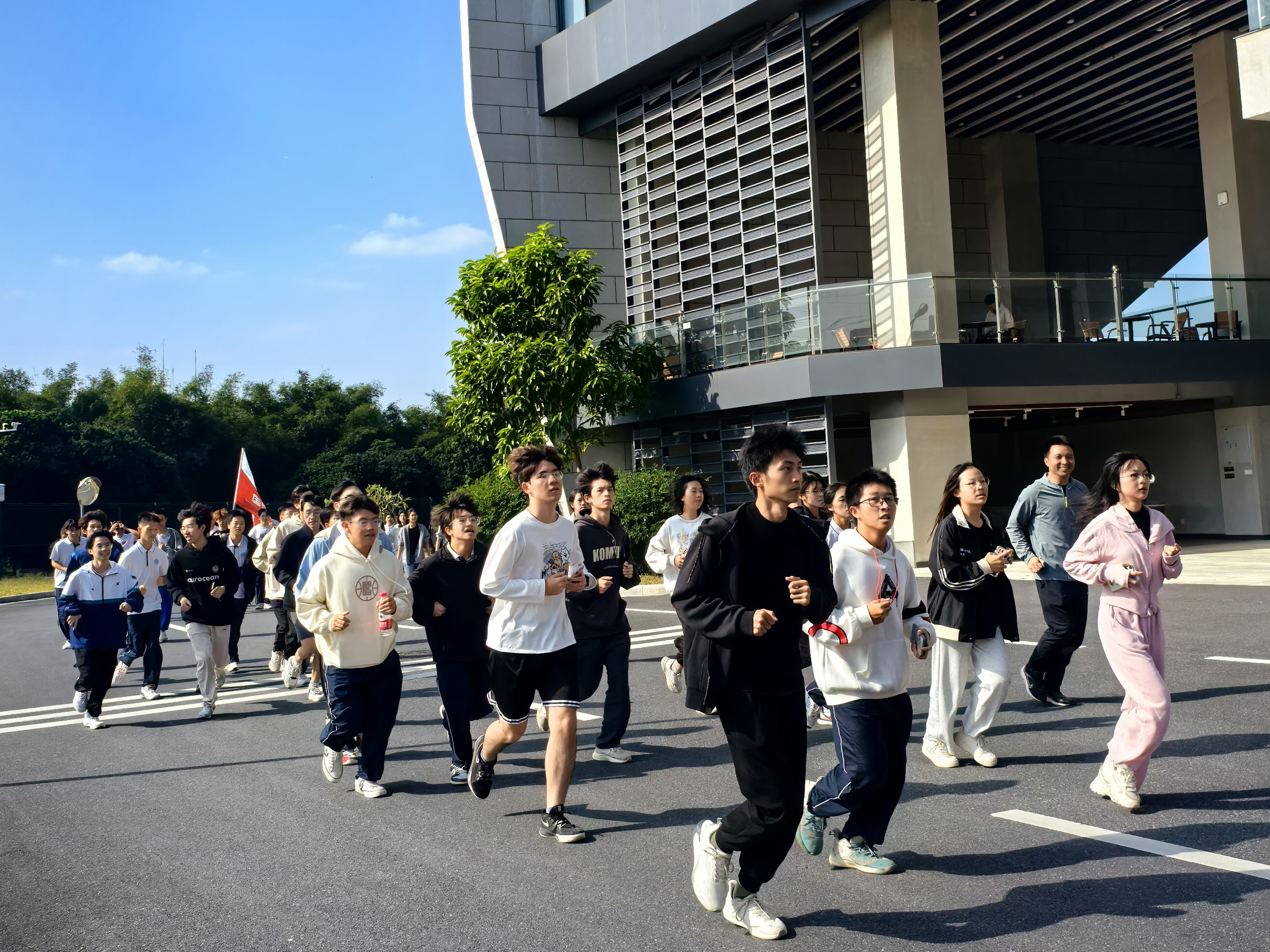 图片 4.png 图片 4.png